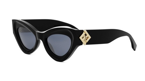 Fendi - Sonnenbrillen - FE40146I - 01V - 52
