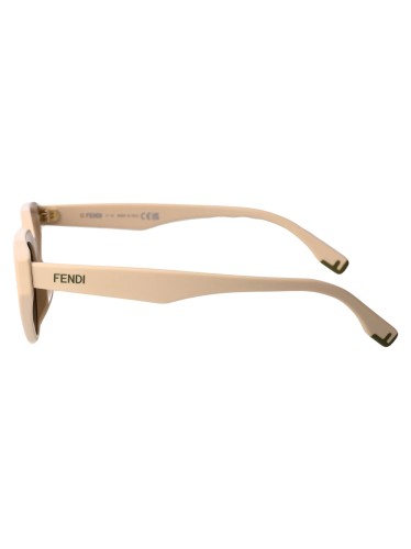 Fendi - Sonnenbrillen - FE40009I - 57J - 52