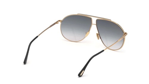 Tom Ford - Napszemüvegek - FT0825 RILEY-02 - 28B - 61